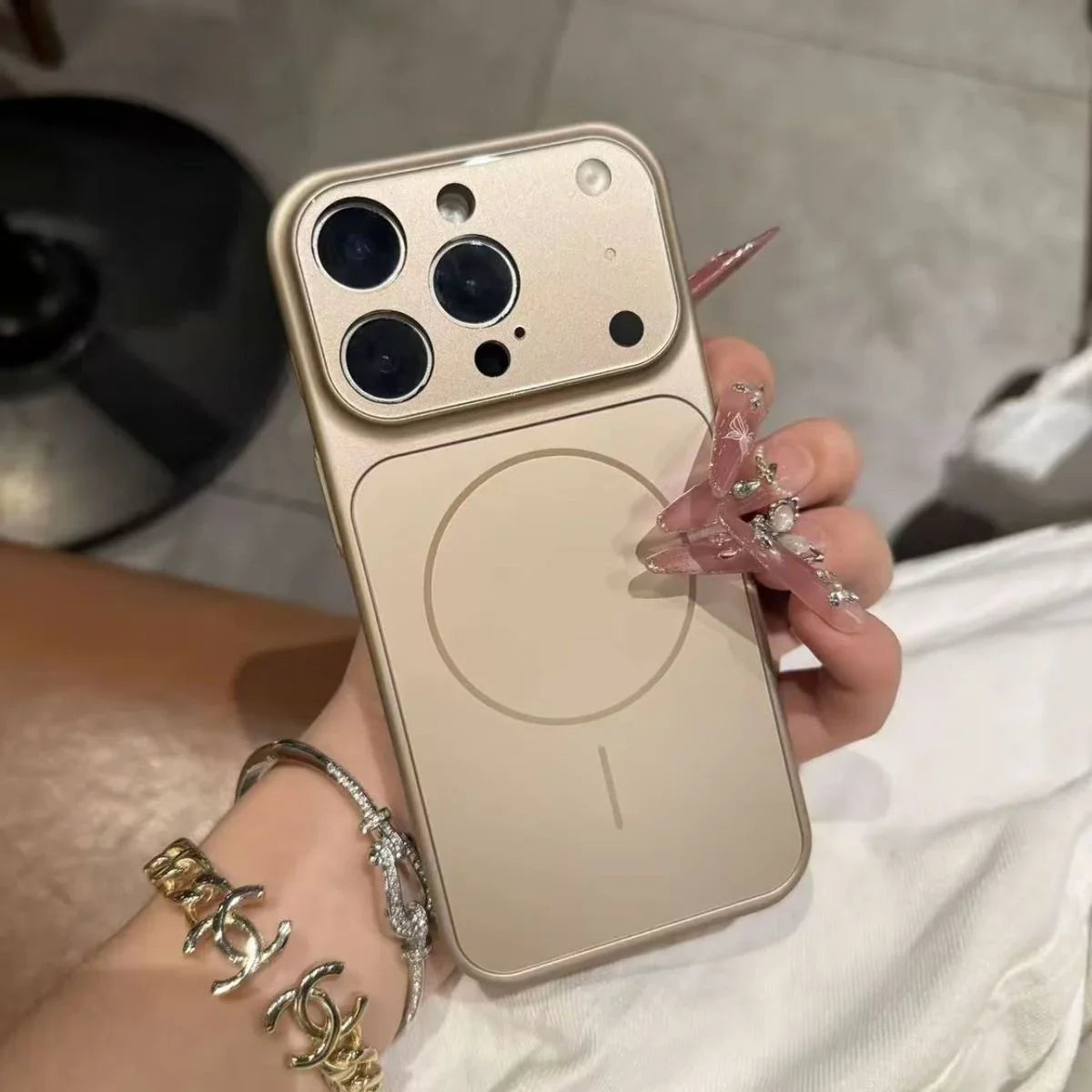 Case AG Glass Fosco Premium com MagSafe – iPhone 17/16/15/14/13 Pro e Pro Max